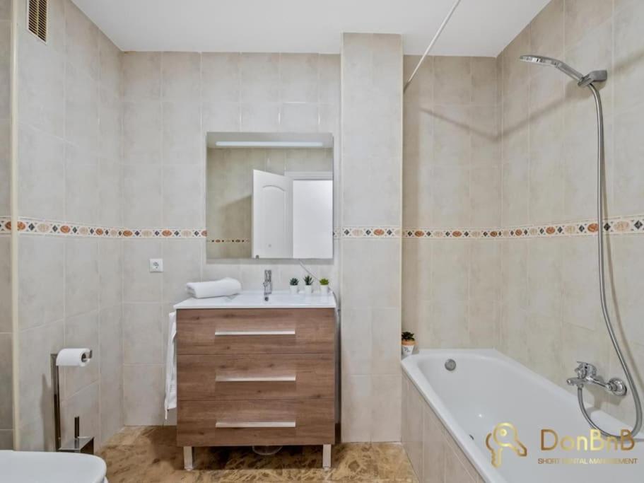 Apartamento Cerca De La Playa En Las Lagunas De Mijas Fuengirola Exterior photo